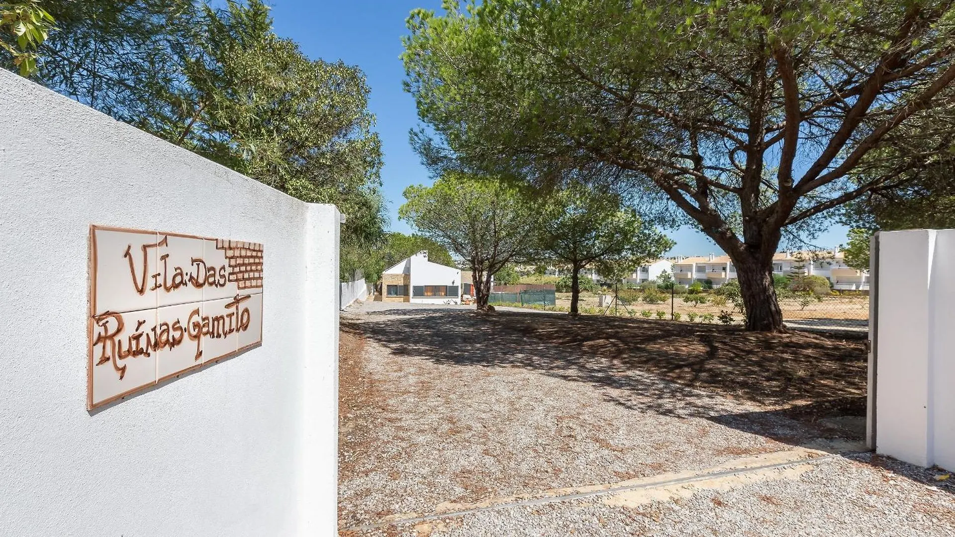 Vila Ruinas Gamito Guia  Guia (Faro)